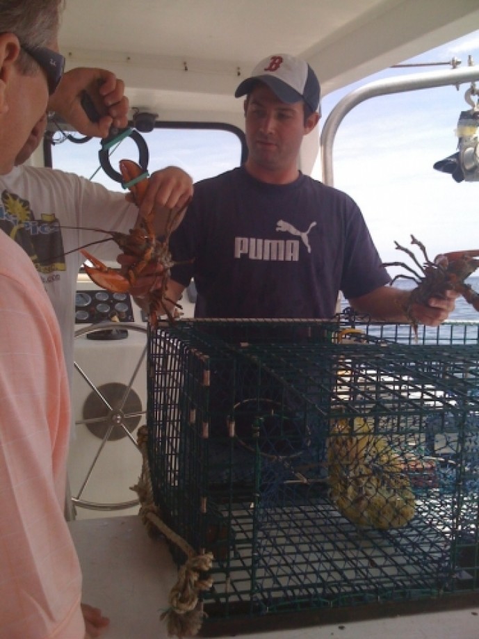 Trip photo #18/22 Kennebunk-lobster-tour_17.jpg