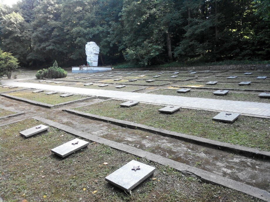 Trip photo #23/25 Cmentarz jeńców radzieckich