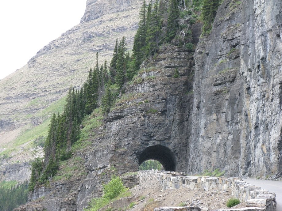 Trip photo #18/56 Tunnel near the pass