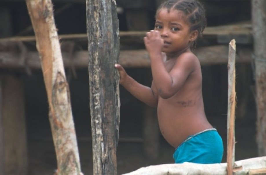 Trip photo #3/28 Child along the canal