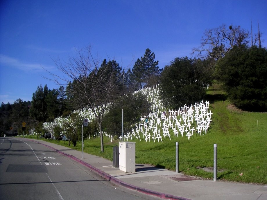 Trip photo #5/12 War memorial in Lafayette