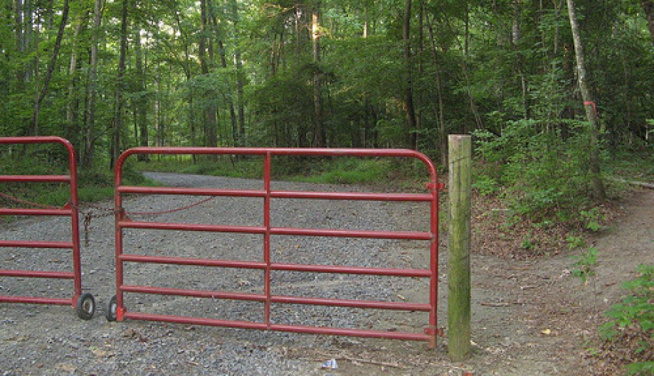 Trip photo #7/15 Fence on campground road