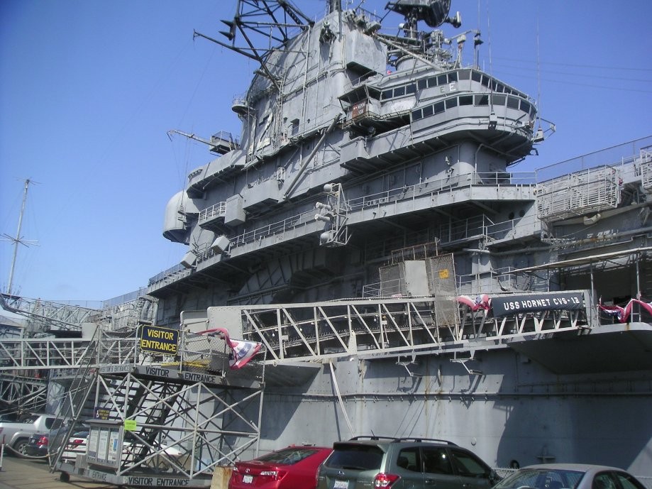Trip photo #13/26 USS Hornet