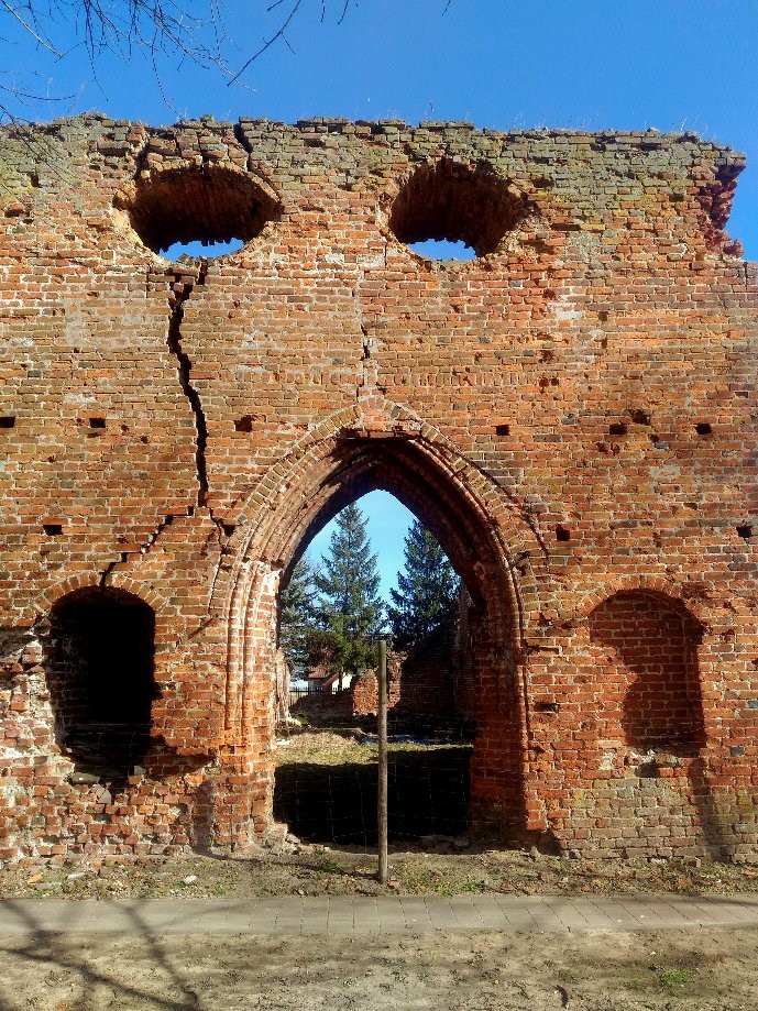 Trip photo #1/10 Ruiny kościoła w Wocławach