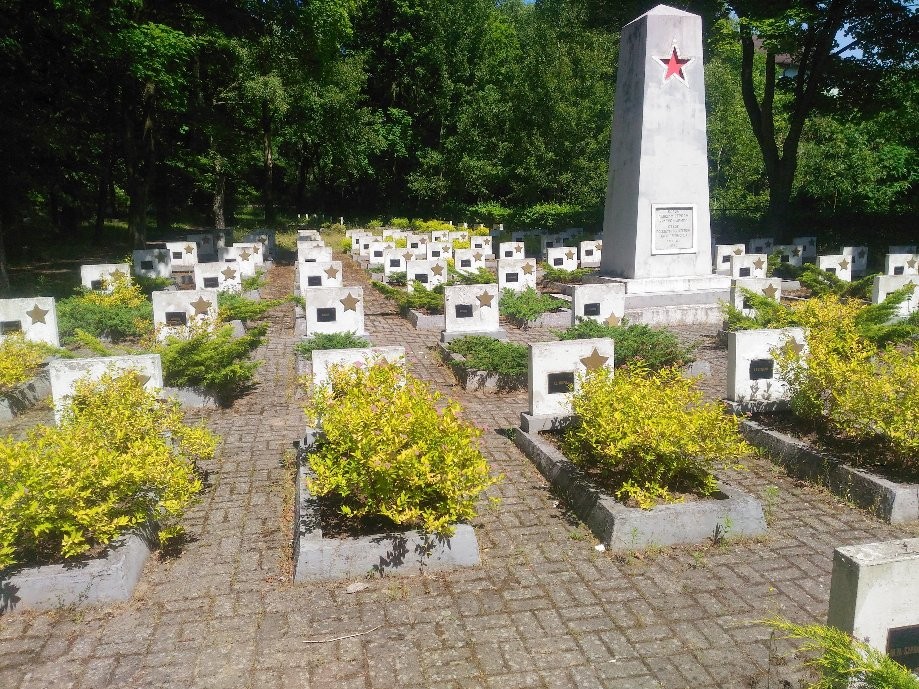 Trip photo #12/26 Cmentarz wojenny, sekcja radziecka