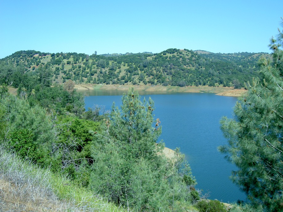 Trip photo #14/39 Don Pedro reservoir - very low this year