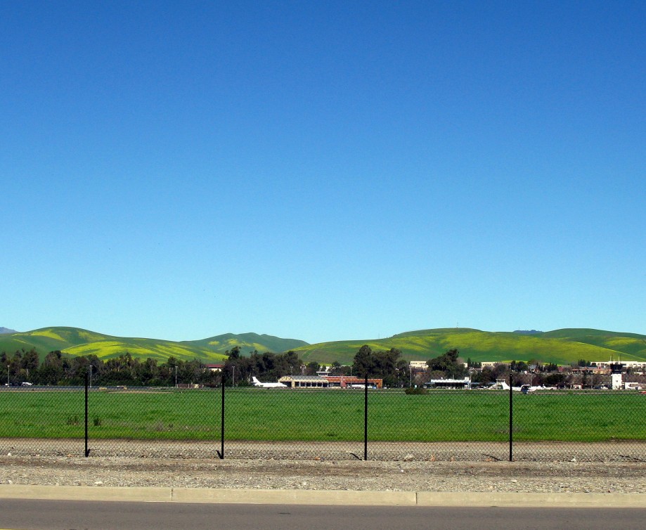 Trip photo #35/45 Livermore airport and grass/mustard covered hills
