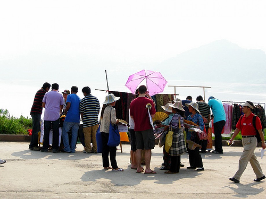 Trip photo #183/200 Hawkers selling to tourists