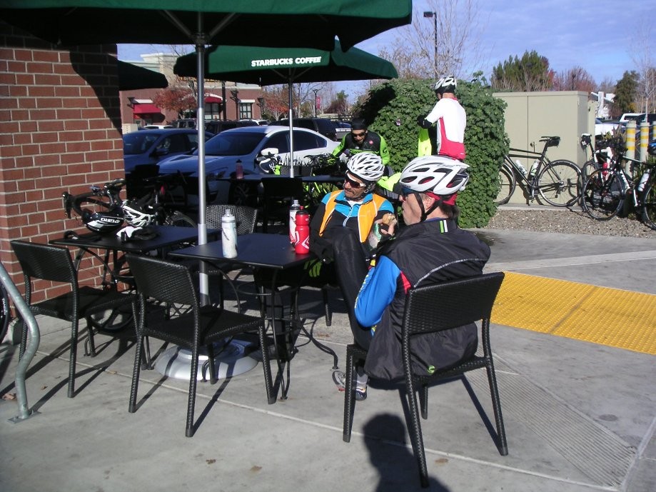Trip photo #6/15 Refreshment stop at Starbucks in Tracy