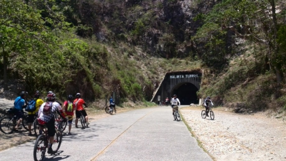 Trip photo #41/48 Malinta tunnel.
