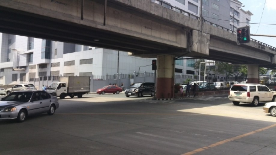 Trip photo #21/21 Under the Ortigas - C5 flyover on my way home