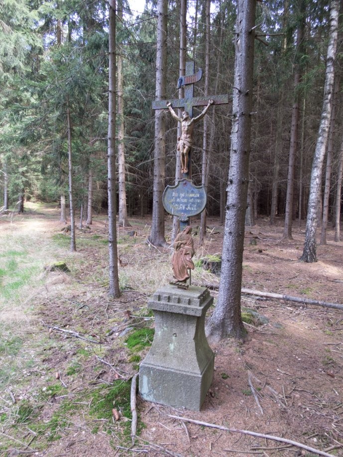 Trip photo #17/50 zde byl usmrcen při kácení stromu Václav Jůzl
