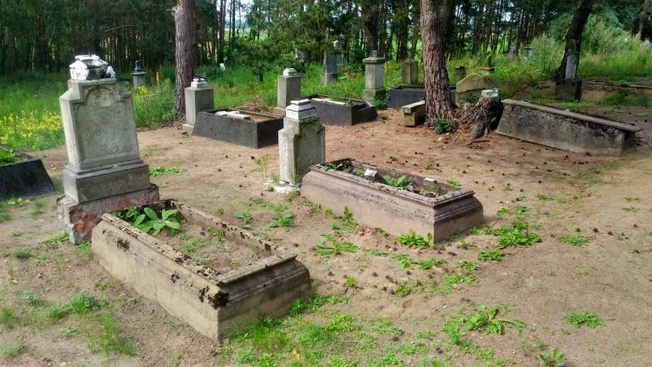 Trip photo #31/43 Dawny cmentarz w Sosnówce