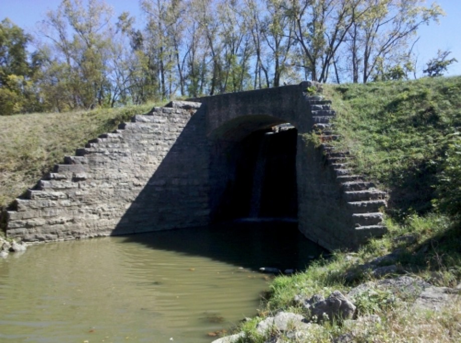 Trip photo #1/20 6 Mile Aquaduct - 01