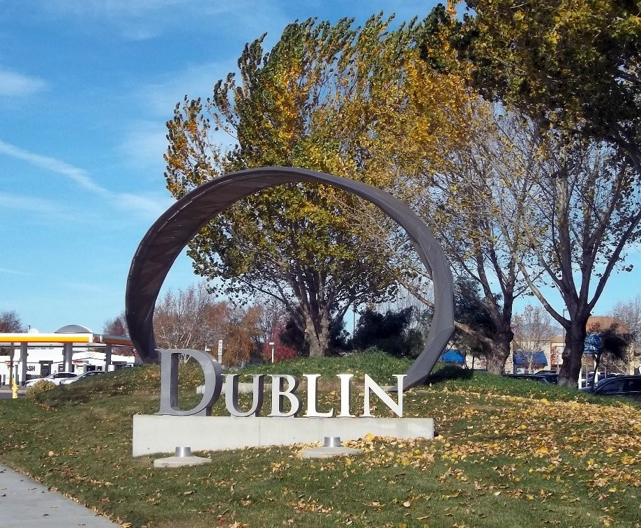 Trip photo #17/17 Dublin's Moebius Strip welcome arch