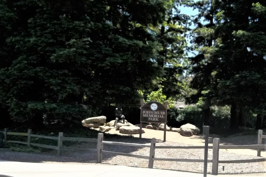 Trip photo #23/23 John Muir statue and park